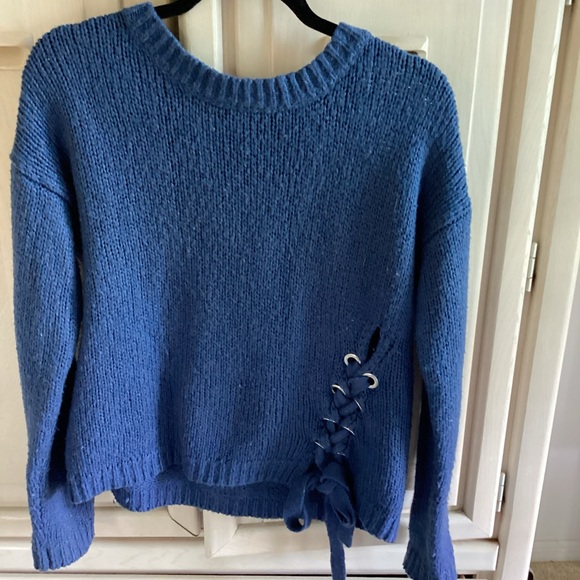 Elan Sweater size M - Picture 2 of 10